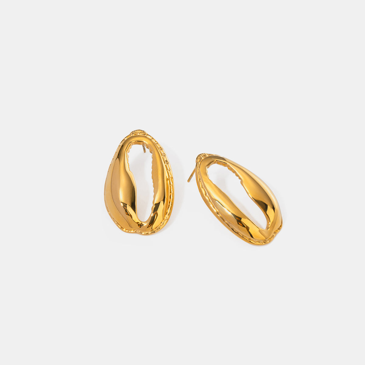 The Vivienne - 18K Gold-Plated Tooth Shell Earrings