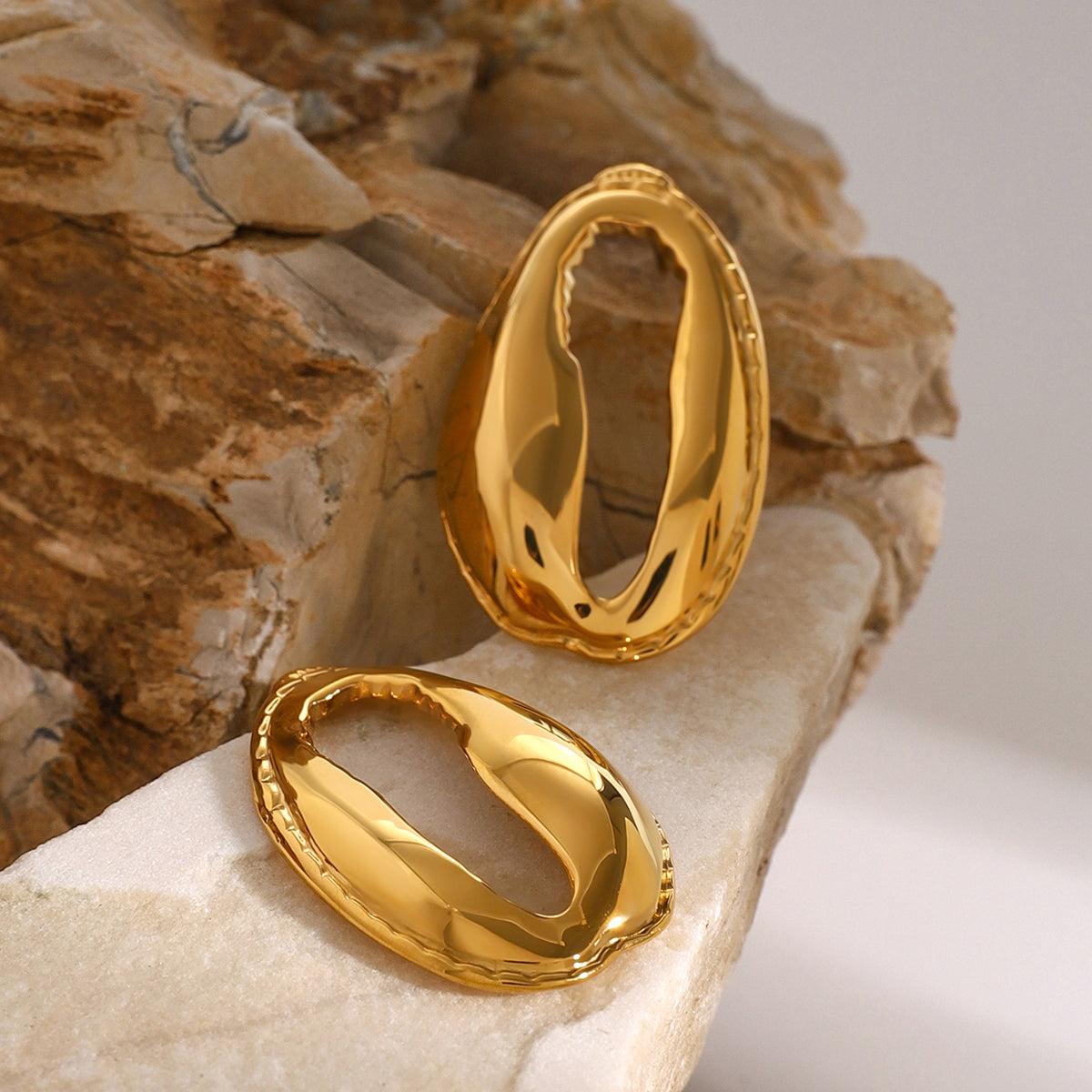 The Vivienne - 18K Gold-Plated Tooth Shell Earrings