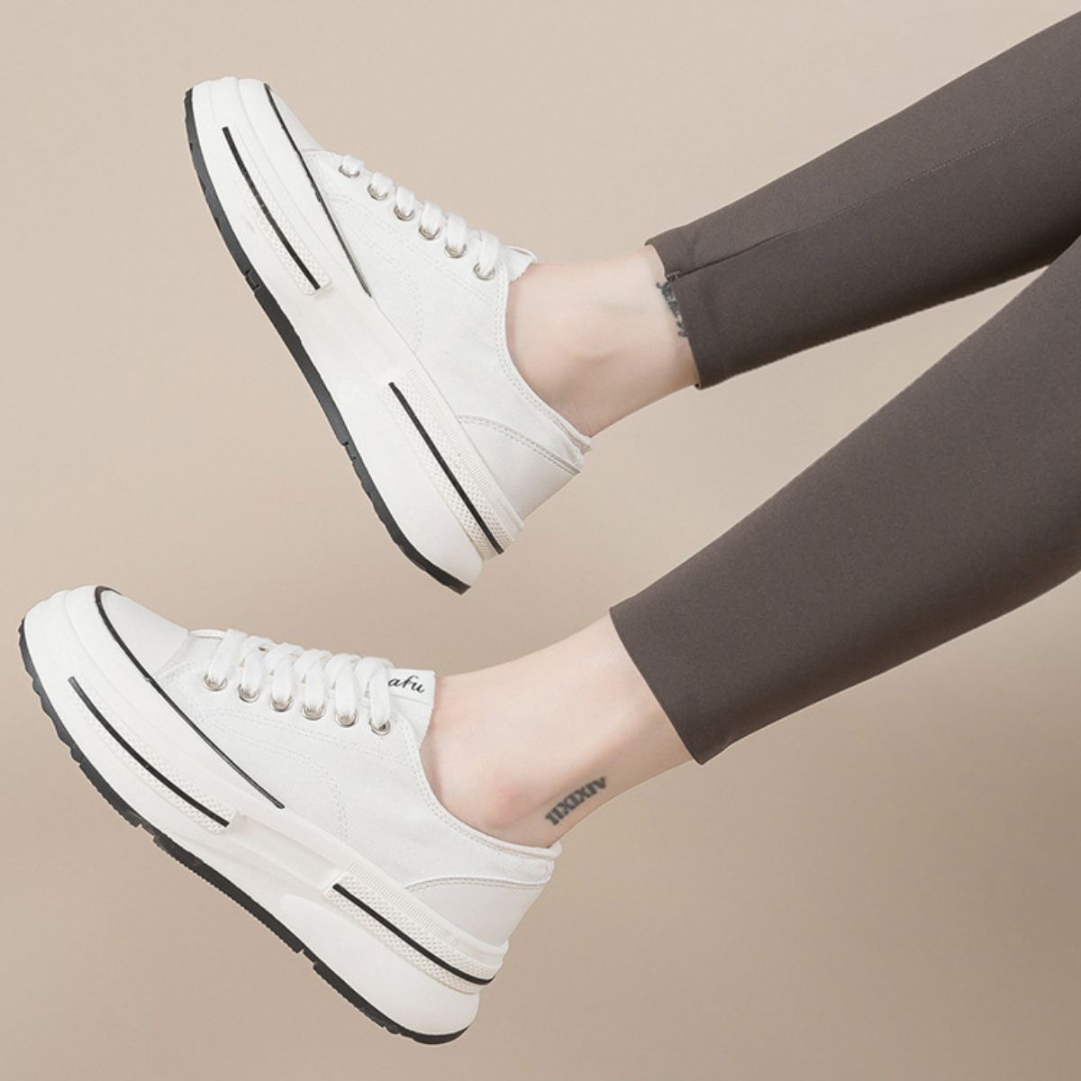 The Peyton - Tied Round Toe Platform Sneakers